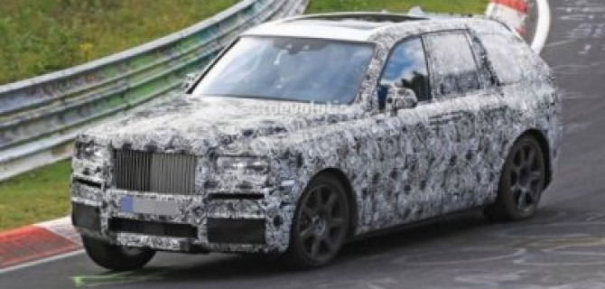 Rolls-Royce тестирует новый внедорожник Cullinan на трассе Нюрбургринг