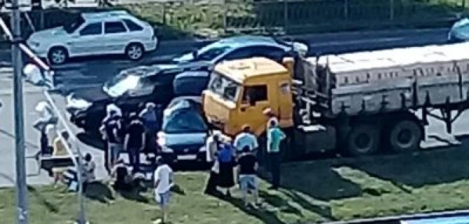 Водитель «Калины» погиб в ДТП на Южной трассе в Казани