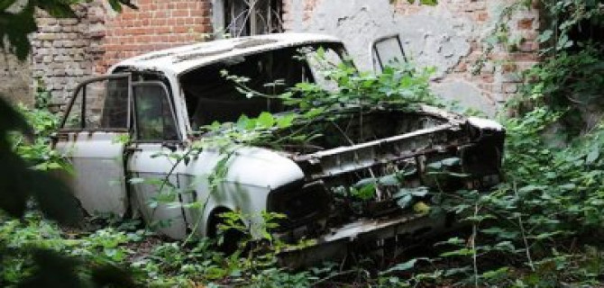 В Берлине нашли заброшенную мастерскую с «Москвичами»