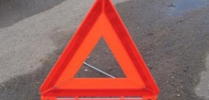 В Подмосковье машина вылетела в кювет: погиб один человек