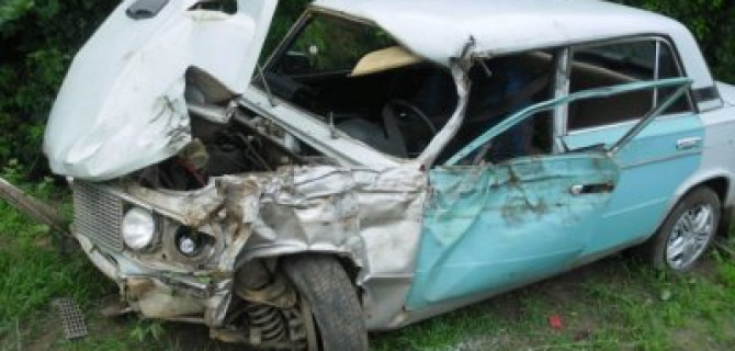 Тюменских водителей на трассе будет устрашать выставка разбитых в ДТП автомобилей