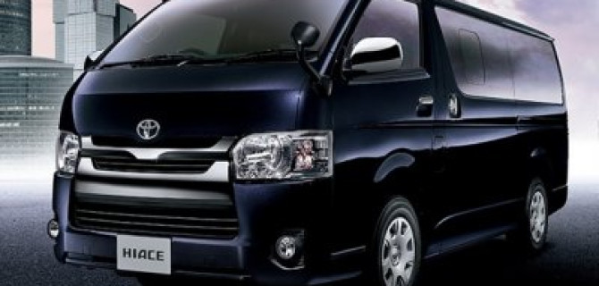 Обновленный микроавтобус Toyota Hiace выйдет на рынок в декабре