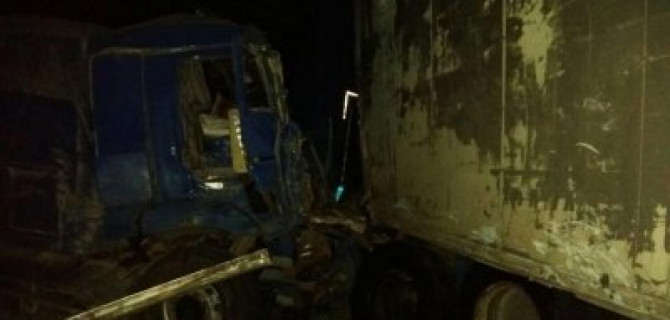 Водитель КамАЗа погиб в ДТП на дороге в Иловлинском районе