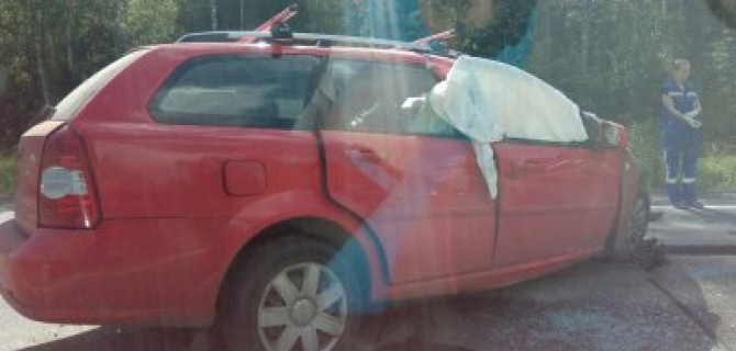 В лобовом ДТП под Зеленогорском погибли два человека