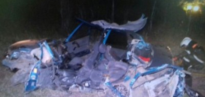 21-летний водитель ВАЗа погиб в ДТП с грузовиком в Башкирии