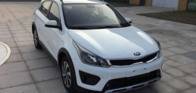 Kia Rio Cross без камуфляжа - первые фото