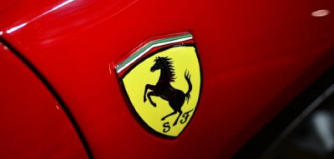 В России на треть сократились продажи Ferrari