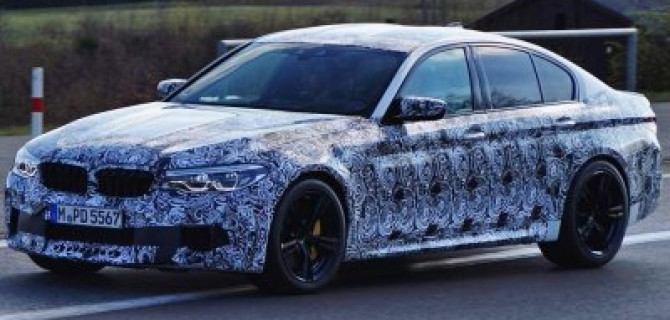 BMW M5 засняли на тестах на Нюрбургринге
