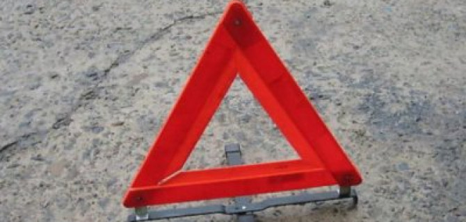 Под Воронежем в ДТП погиб водитель опрокинувшегося грузовика