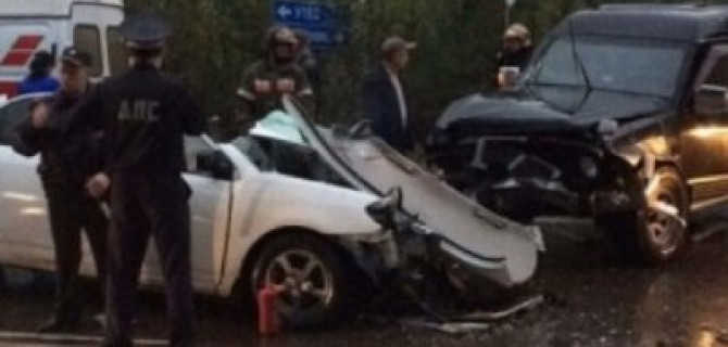 Один человек погиб в ДТП с двумя иномарками в Иркутске