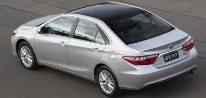 Toyota выпустила "прощальную" серию Camry