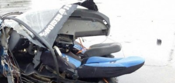 Автомобиль разорвало в ДТП на Бродокалмакском тракте