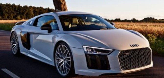 Видеотизер Audi R8 V10 выложен в Сеть за 2 дня до премьеры модели