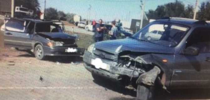 Пять человек пострадали в ДТП на трассе Самара-Волгоград в районе поселка Ровное