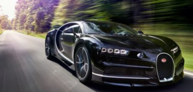 Bugatti Chiron установил рекорд, разогнавшись до 400 км/ч