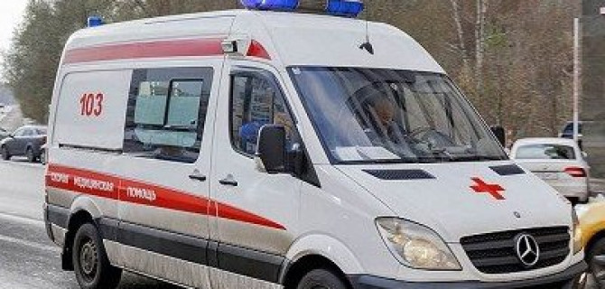 В Ростове погиб водитель «Волги», врезавшейся в дерево