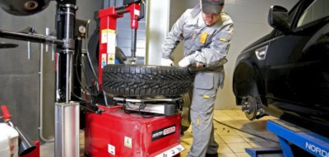 Качественную зимнюю резину можно выбрать в Koleso 2000