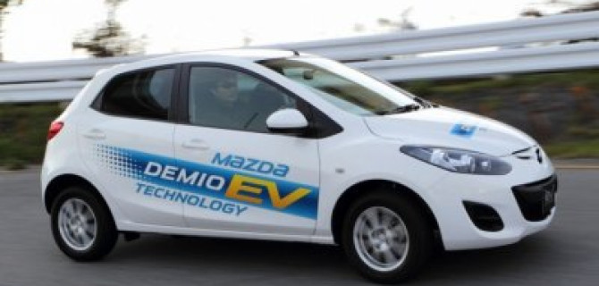 Mazda полностью перейдет на электрокары не раньше 2030-х годов