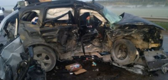 Четыре человека погибли в ночном ДТП в Удмуртии