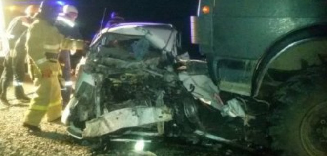 Два человека погибли в ДТП с грузовиком под Читой