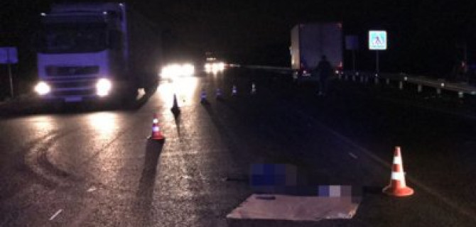 В Башкирии грузовик насмерть сбил женщину