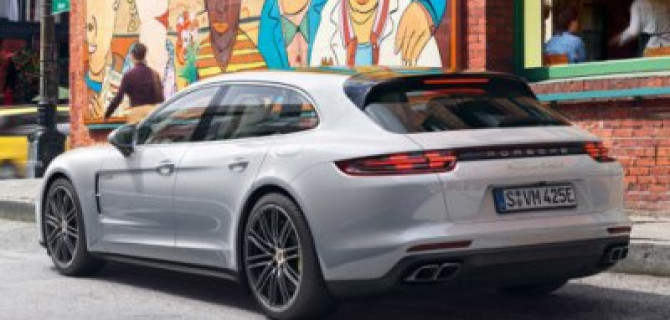 Гибридный Porsche Panamera в спортивно-туристической версии стал доступен в России