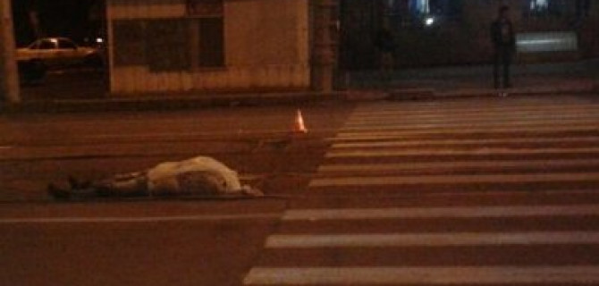 Иномарка насмерть сбила мужчину на юге Волгограда