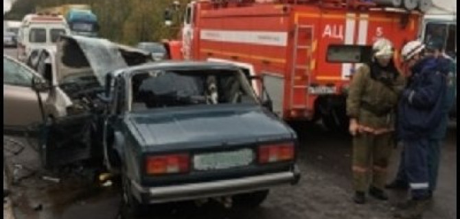 Два человека погибли в лобовом ДТП в Курске