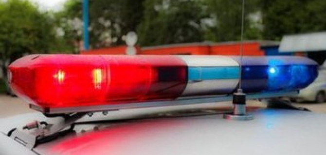 В Выре водитель насмерть сбил женщину и скрылся