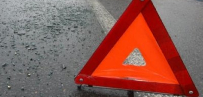 Женщина-водитель погибла при опрокидывании иномарки в Новосибирской области