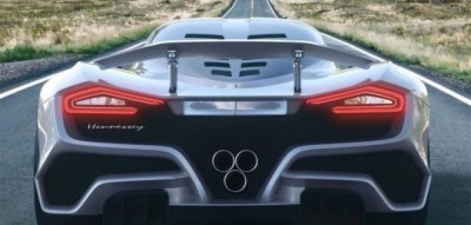 Самый быстрый гиперкар показали на видео