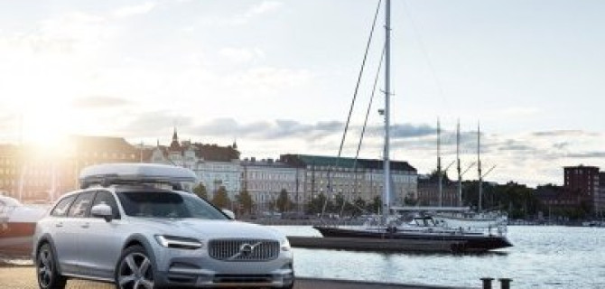 В начале 2018 года Volvo привезет в Россию спецверсию V90 Cross Country 