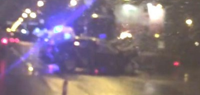 В Петербурге Toyota Camry влетела в грузовик – погиб водитель