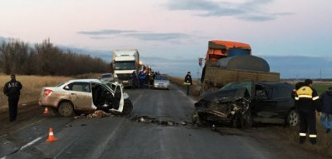 Водитель и пассажир «Лады Гранты» погибли в ДТП в Курманаевском районе