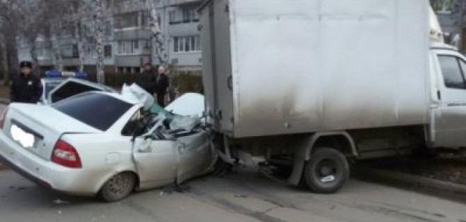 Два человека погибли в ДТП с «Газелью» в Тольятти