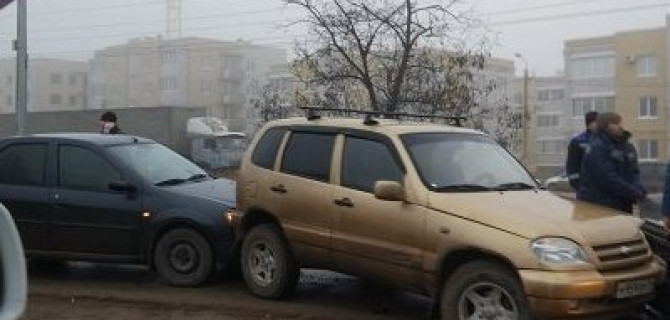 Двое взрослых и ребенок пострадали в ДТП в Волгограде