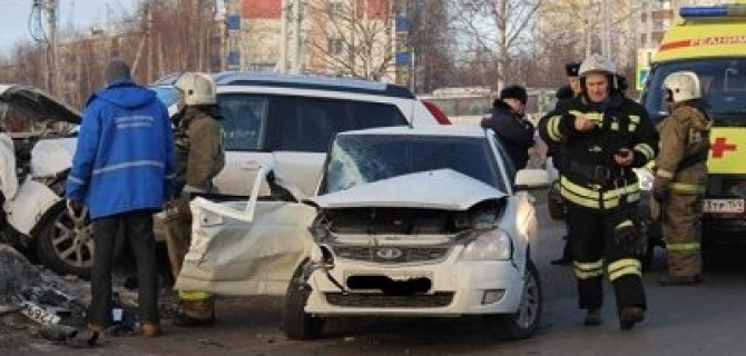 Молодой пассажир «Приоры» погиб в ДТП в Нефтеюганске