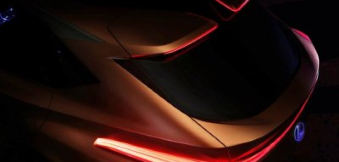 Lexus выложил в Сеть тизер своего нового кроссовера