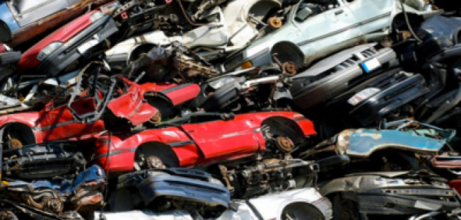 Борьба с экспортом автомобилей: утилизационный сбор в России могут увеличить в 2 раза