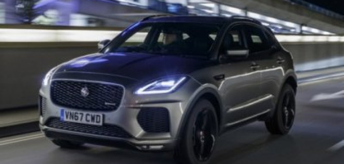 Ежегодный автомобильный салоне в Лос-Анджелесе