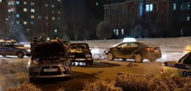 Пьяный водитель спровоцировал массовое ДТП в Барнауле