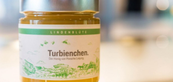 Компания Porsche вышла на рынок мёда