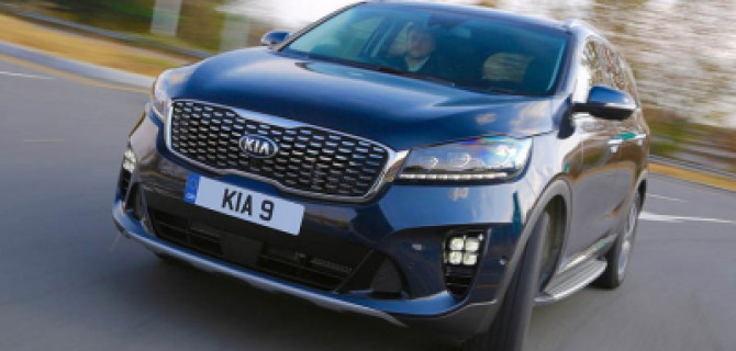 За что хвалят новый KIA Sorento в Британии, с которой стартовали продажи модели