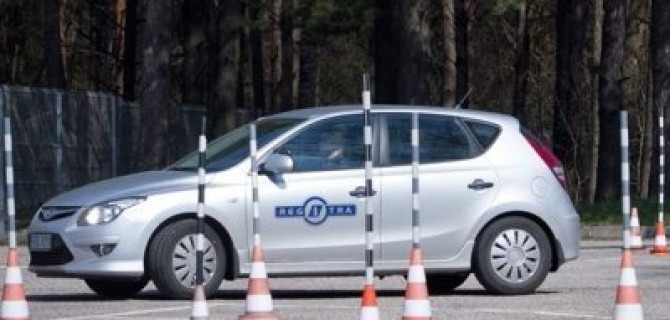 В Литве придумали, как сократить очередь на получение прав