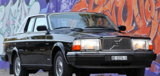 Volvo 262C Дэвида Боуи продан по рекордной цене