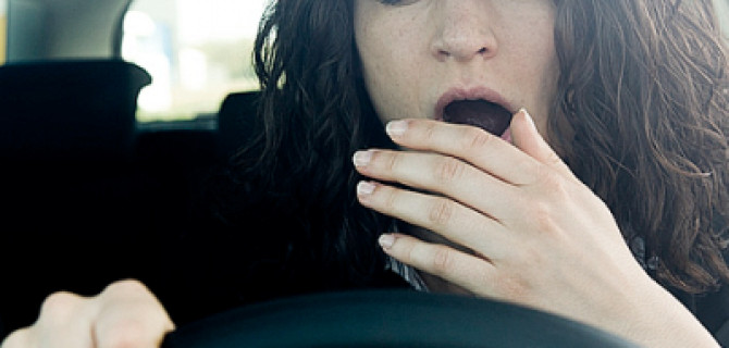 Зимние лайфхаки: как не заснуть за рулём?