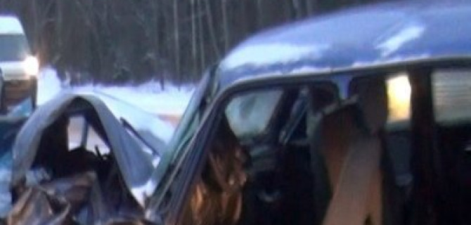 Четыре человека погибли в массовом ДТП под Вологдой