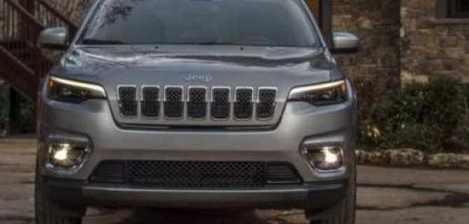 Jeep Cherokee появится в России во втором полугодии 2018 года