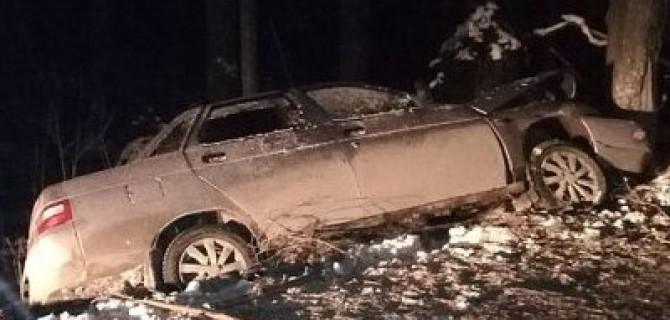 Под Екатеринбургом ВАЗ съехал в кювет – пострадал 6-летний ребенок