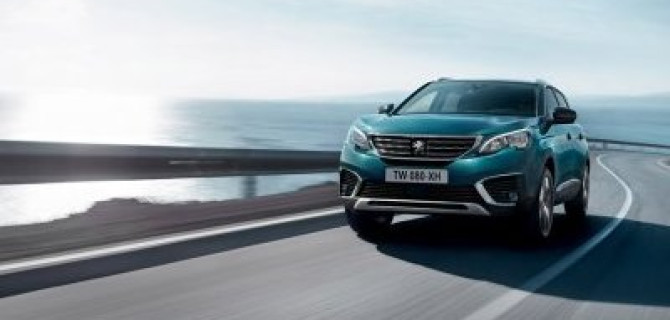 Стали известны российские цены и комплектации нового Peugeot 5008